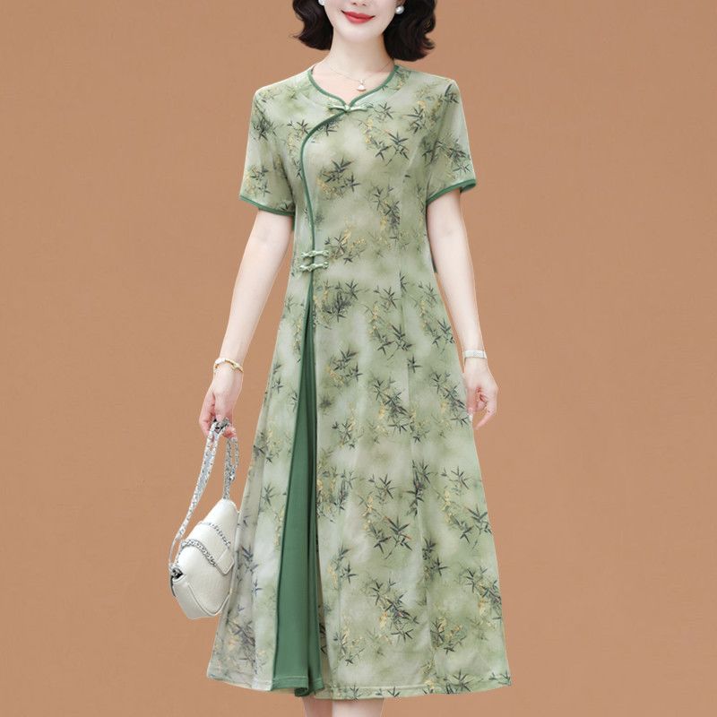 Women Fashion Over 60 - Elegante jurk met korte mouwen voor