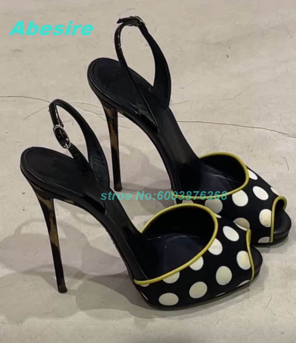 Polka Dot Patchwork Tweekleuri - Women Fashion Show recensie en prijs