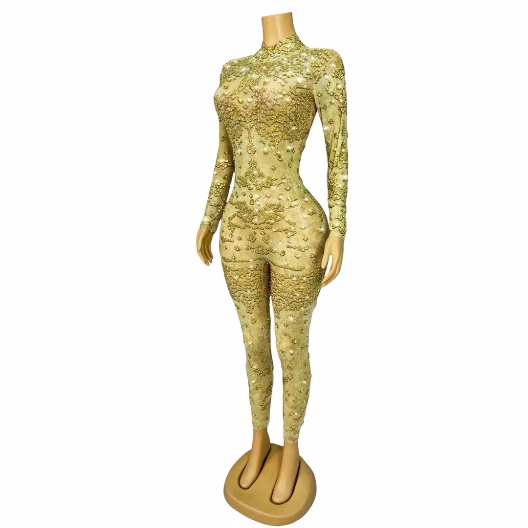 Sexy podium glanzende gouden s - Women Fashion Photoshoot recensie en prijs