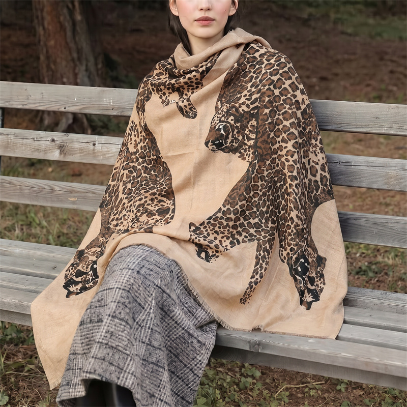 Vintage luipaardprint hijab en - Women Fashion Wear recensie en prijs