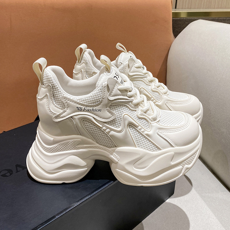 Verhoogde sneakers voor dames  - Sneakers Fashion Women recensie en prijs