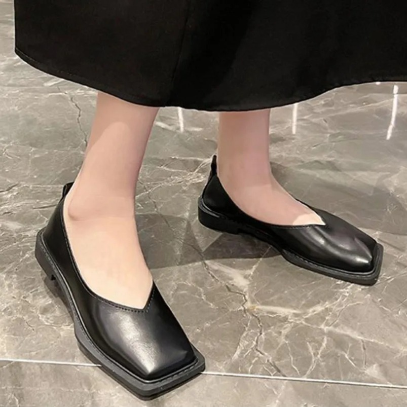 Romeinse damespumps met lage h - Sneakers Fashion Women recensie en prijs
