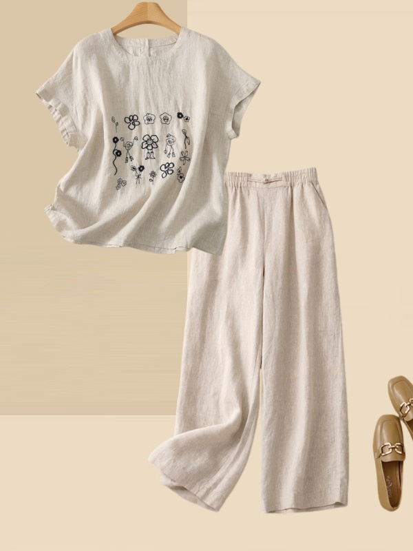 Zomeroutfitset kleine maat kat - Women Fashion Over 60 recensie en prijs