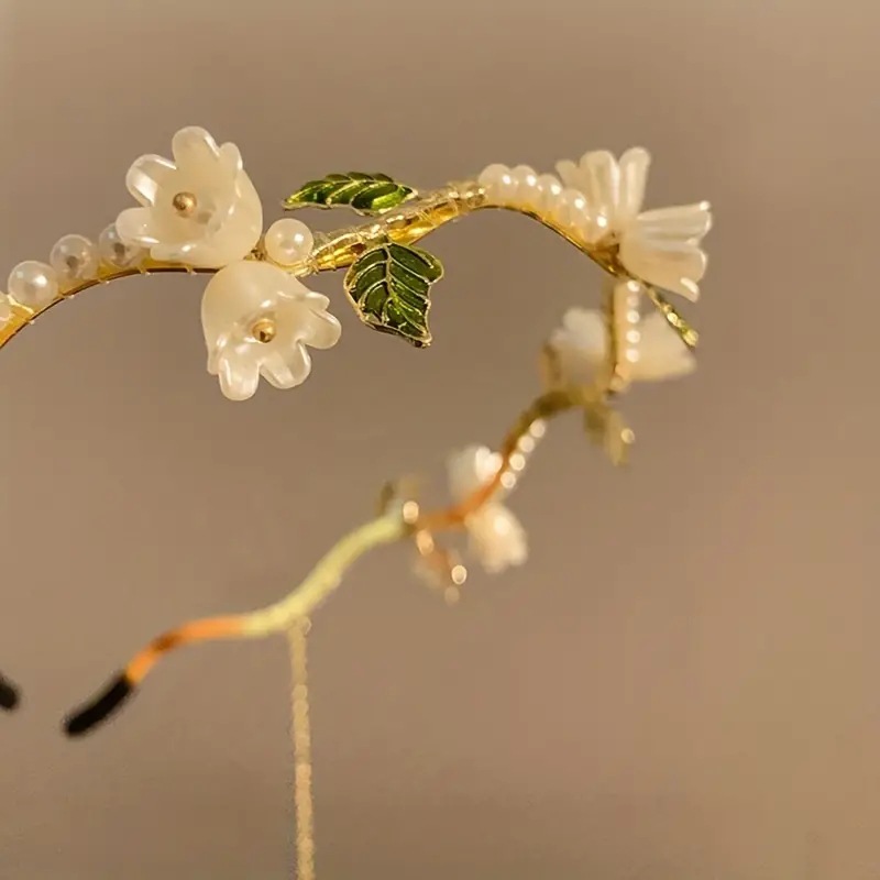 Lily of the Valley Pearl Hoofd - Women Fashion Photoshoot recensie en prijs