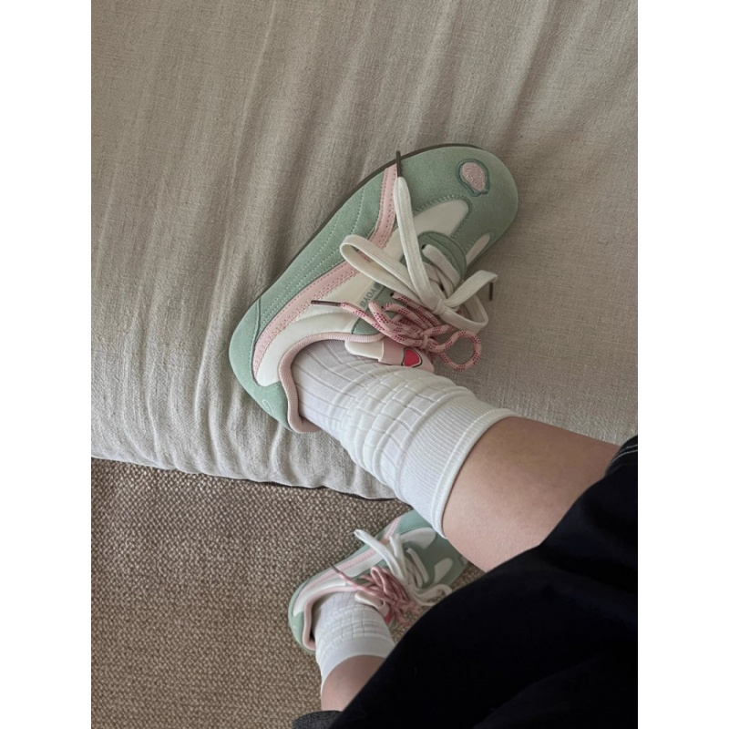 Duitse trainingsschoenen voor  - Sneakers Fashion Women recensie en prijs